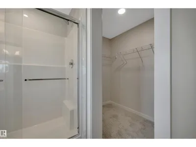 5304 HAWTHORN CL SW photo 39