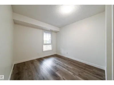 5898 172 ST NW photo 20