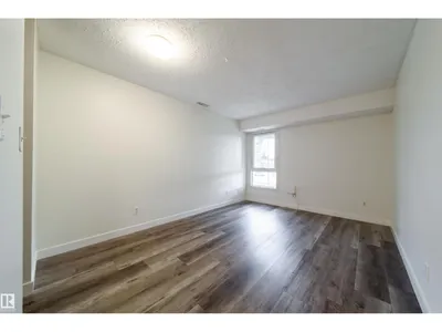 5898 172 ST NW photo 22