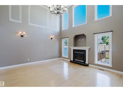 11616 174 AV NW photo 4