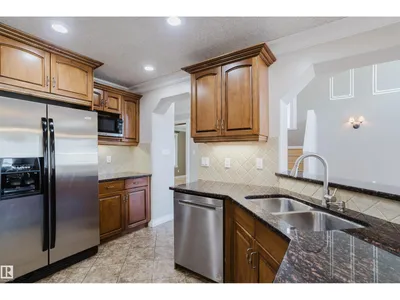 11616 174 AV NW photo 17