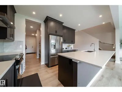 21035 128 AV NW photo 11