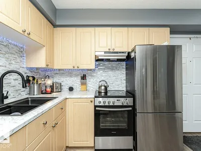 #233 8802 SOUTHFORT DR photo 13