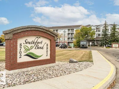 #233 8802 SOUTHFORT DR photo 4