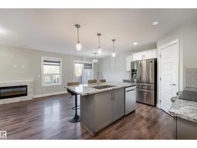 3885 ROBINS CR NW photo 9