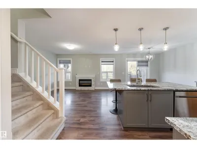 3885 ROBINS CR NW photo 10
