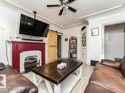 11910 94 ST NW photo 13