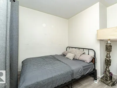 11910 94 ST NW photo 22