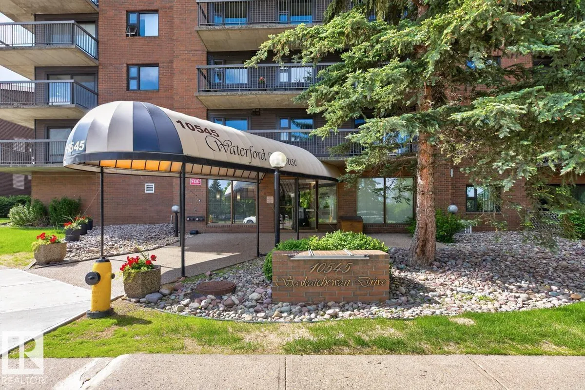 #405 10545 SASKATCHEWAN DR NW exterior