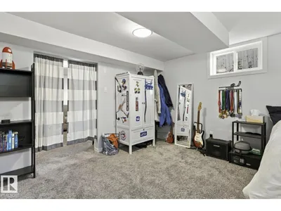 11928 127 ST NW photo 27