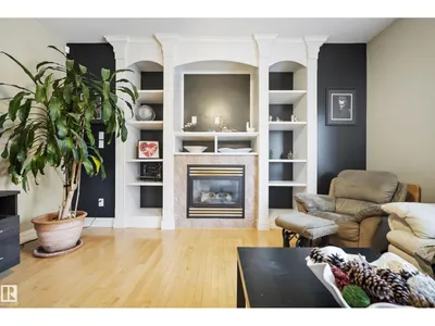 5403 60 ST photo 17