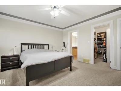 5403 60 ST photo 27