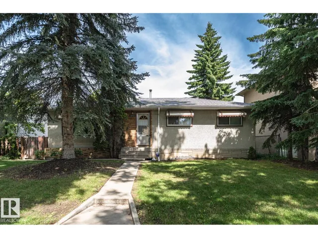 10726 70 AV NW, Edmonton