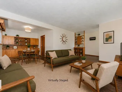 10726 70 AV NW photo 10