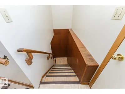 10726 70 AV NW photo 33