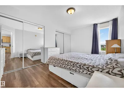 #2420 320 CLAREVIEW STATION DR NW photo 15