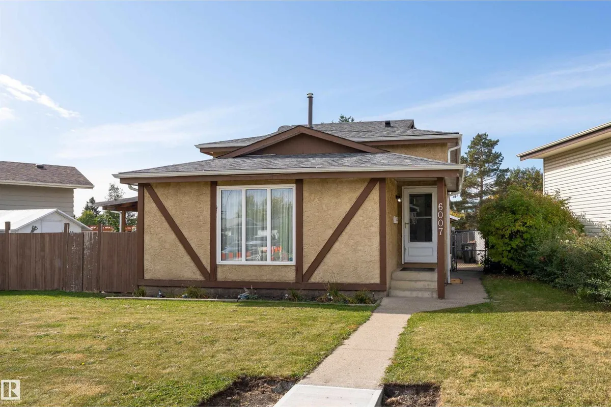 6007 37 AV NW exterior