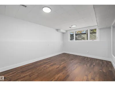 250 CALLINGWOOD TWO NW photo 28