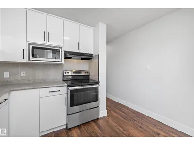 250 CALLINGWOOD TWO NW photo 8