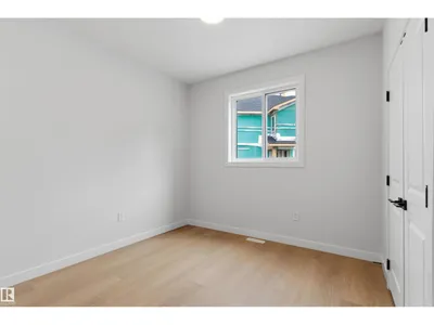 19503 30 AVE NW NW photo 5