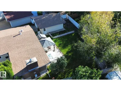 109 GALEN PL photo 38