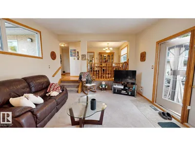 109 GALEN PL photo 9
