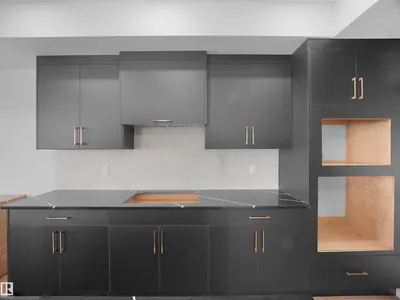 22108 94 AV NW photo 16