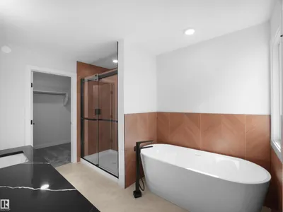 22108 94 AV NW photo 31