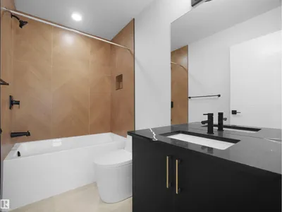 22108 94 AV NW photo 37