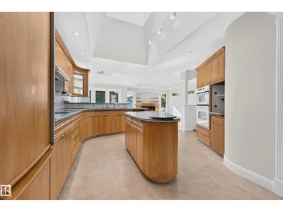14303 50 AV NW photo 16