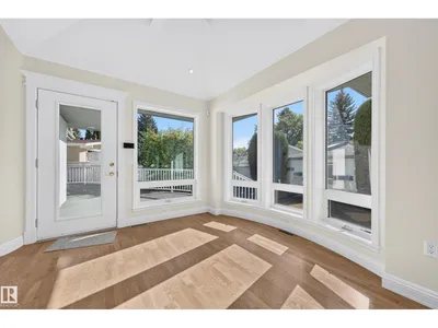 14303 50 AV NW photo 22