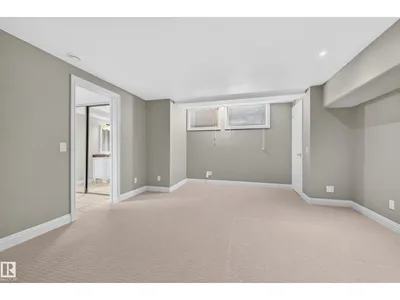 14303 50 AV NW photo 42