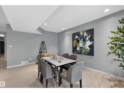 624 CANTOR LD SW photo 34