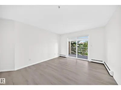 #214 245 EDWARDS DR SW photo 17