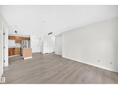 #214 245 EDWARDS DR SW photo 21