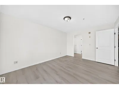 #214 245 EDWARDS DR SW photo 24
