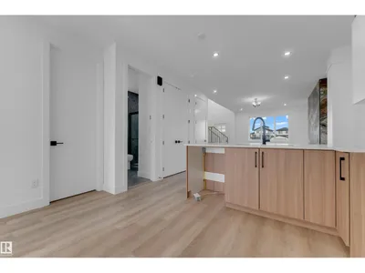 512 Robinson BV photo 14