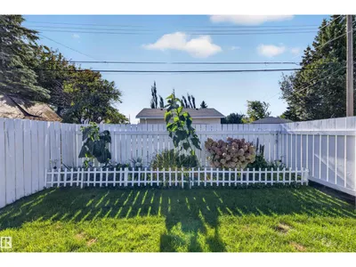 11119 137 AV NW photo 43