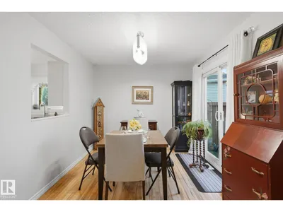 5763 189 ST NW photo 11