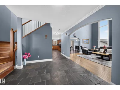 6904 18 AV SW photo 14