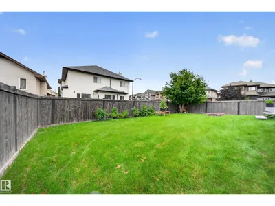 6904 18 AV SW photo 7