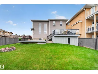 6904 18 AV SW photo 8
