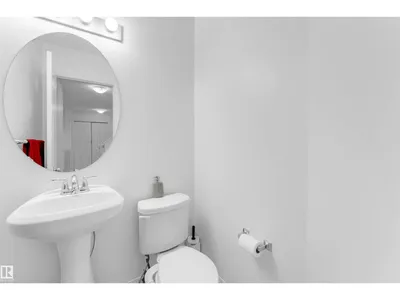 3908 166 AV NW photo 10
