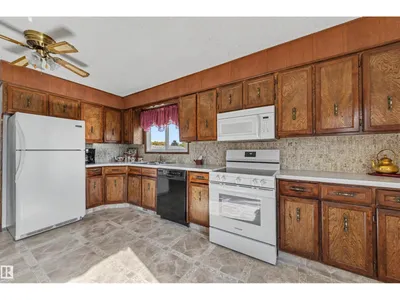 9703 104 ST photo 7