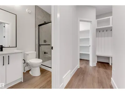 329 BALSAM LI photo 14