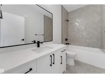329 BALSAM LI photo 25