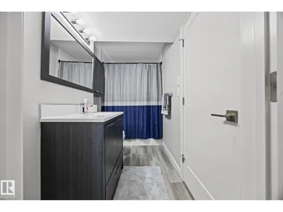 78 AINSLEY WY photo 37