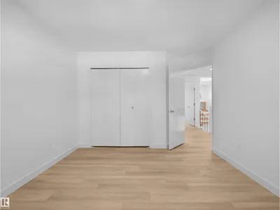 2908 44A AV NW photo 34
