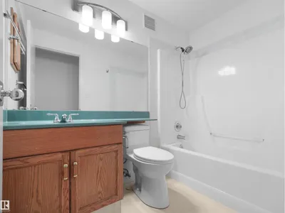 2908 44A AV NW photo 53