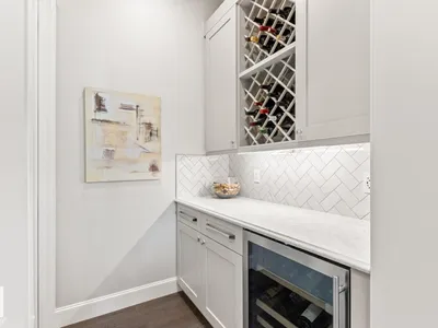 7216 156 ST NW photo 25